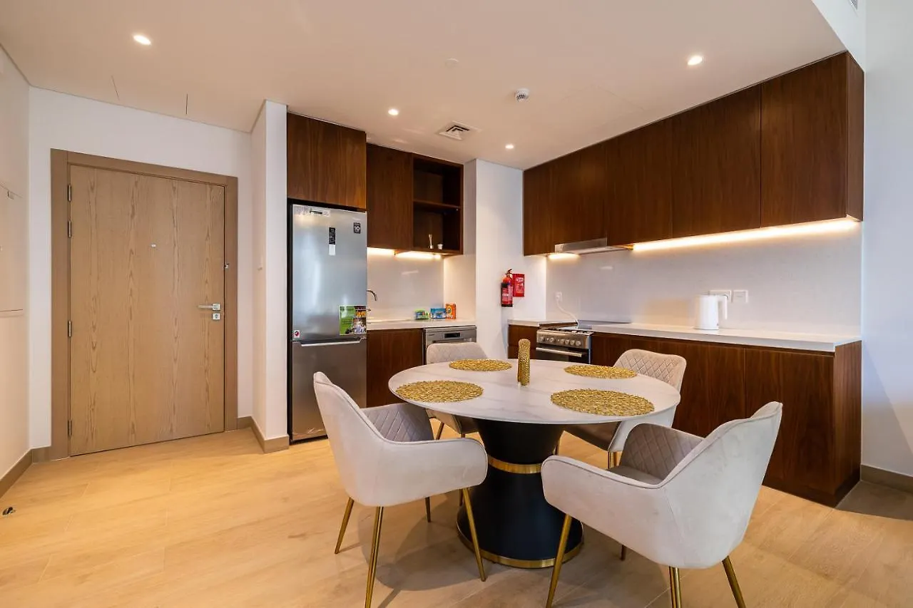Apartment With Partial Sea View In La Mer Dubai 0*,